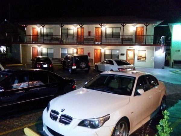 Merida Inn & Suites image 12